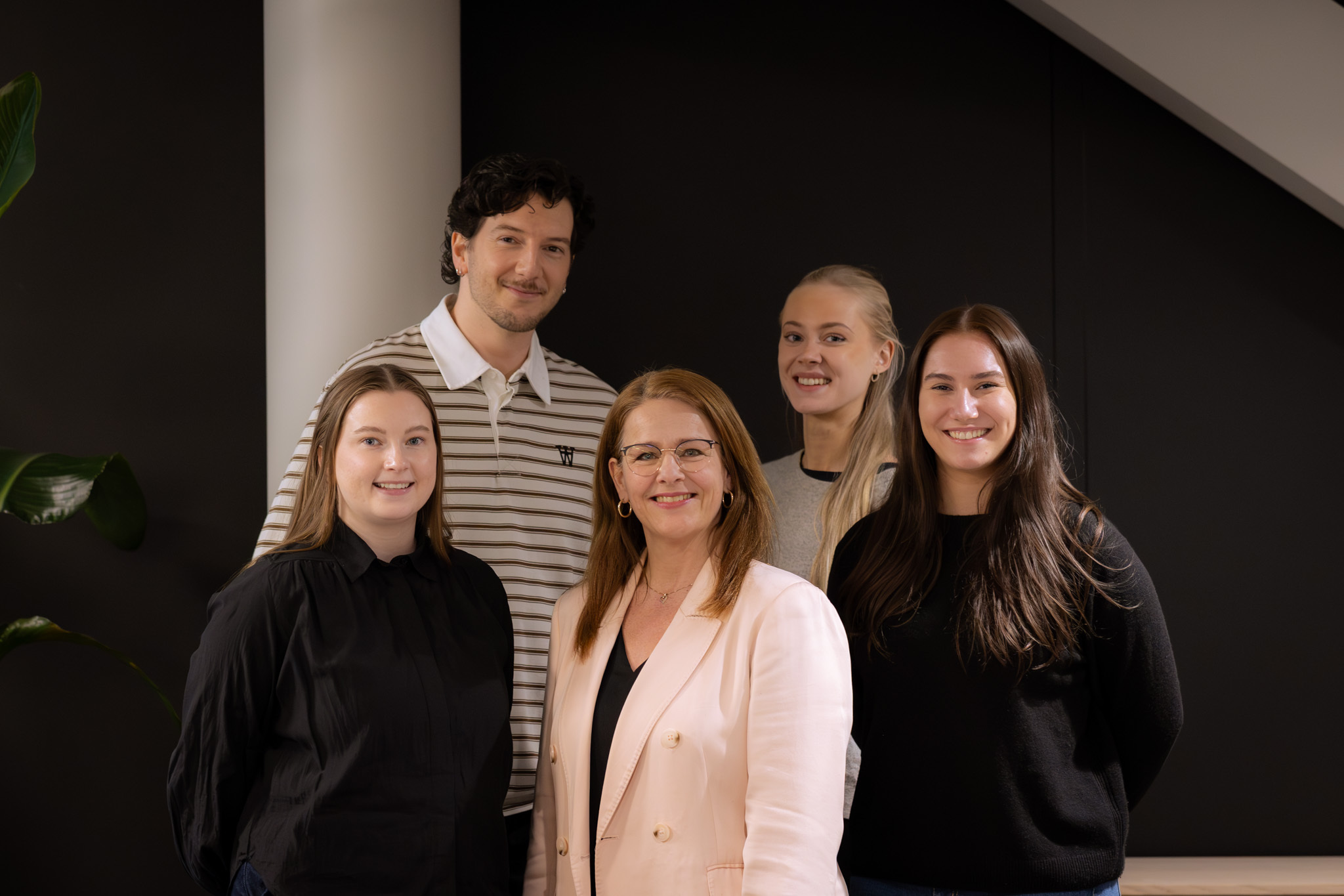 Årets praktikanter er på plass hos Stem Agency